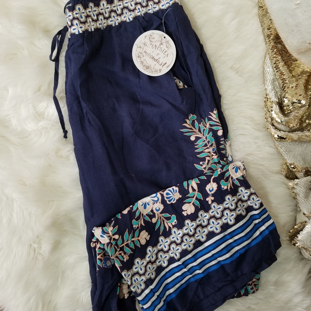 💕NEW💕 GYPSIES & MOONDUST PANT